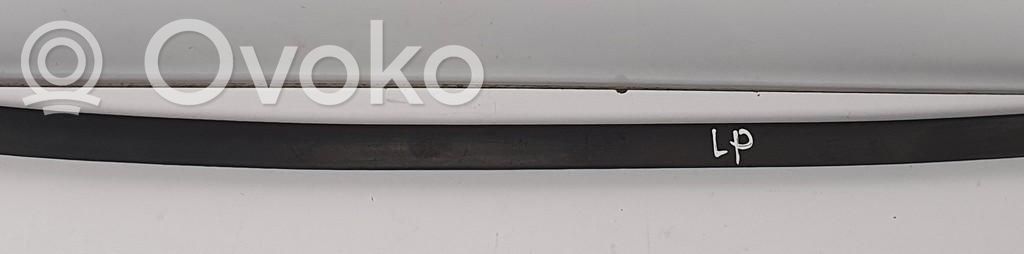 Audi A4 S4 B7 8E 8H Rivestimento parabrezza