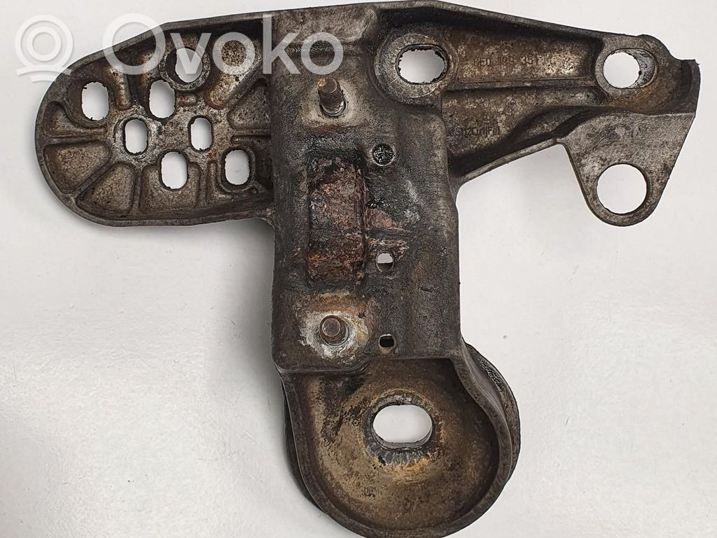 Suport motor   8E0199351M,8E0199351M