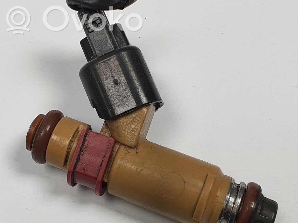 Volvo C70 Injector combustibil