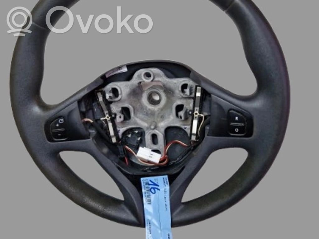 Renault Clio IV Volant 