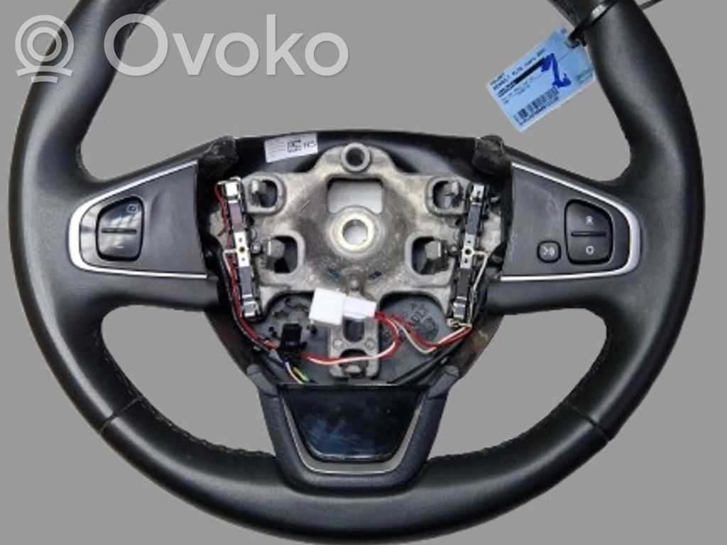 Renault Clio IV Volant 