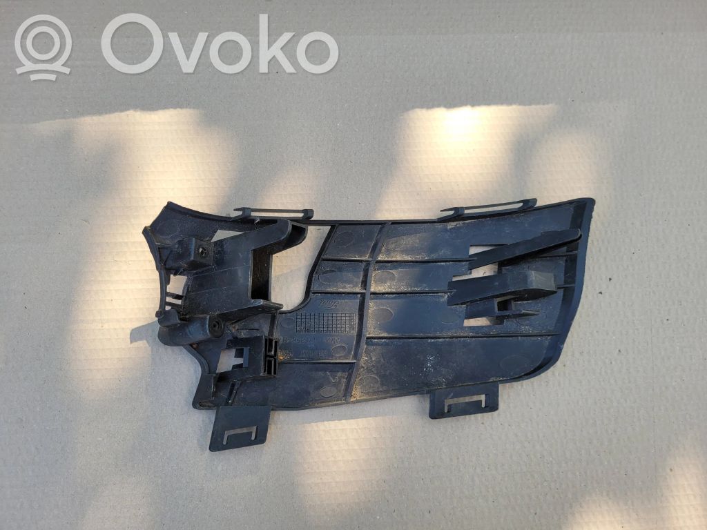 Front bumper mounting bracket   AM2117B856BK