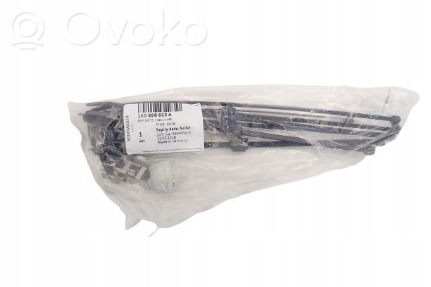 Volkswagen Golf Plus Rear bumper mounting bracket 