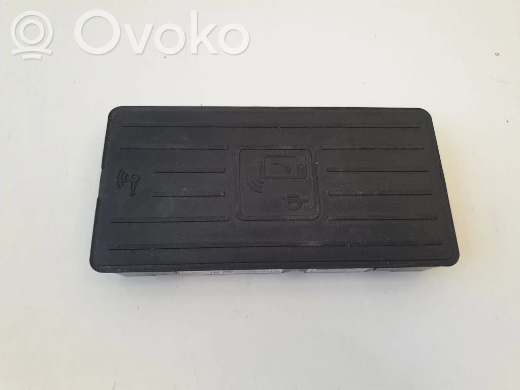 Audi A4 S4 B9 Módulo de carga inalámbrico 