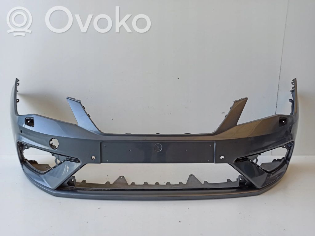 Front bumper   5F0807221AB