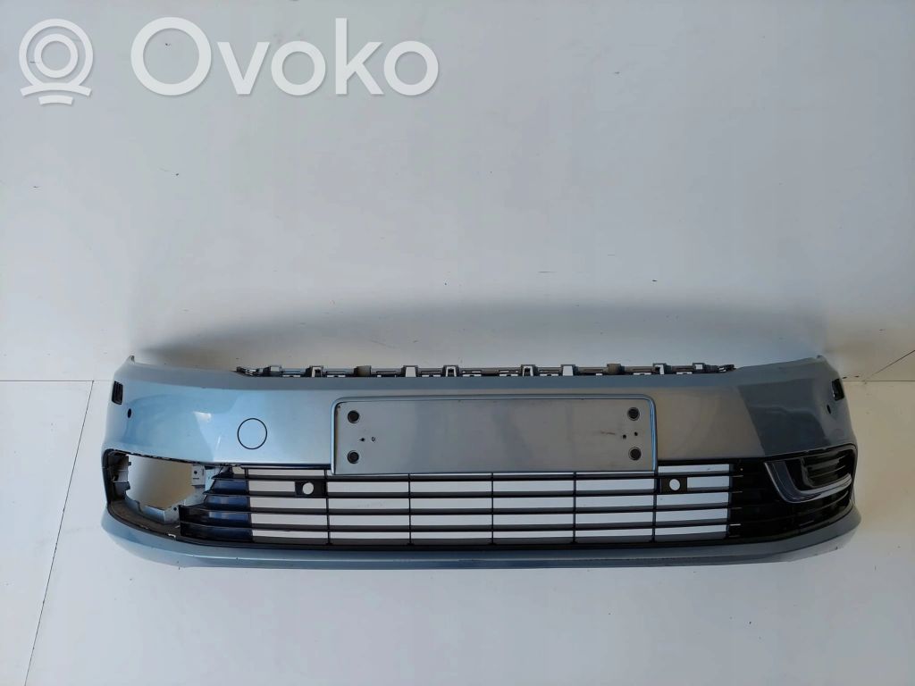 Volkswagen PASSAT CC Parachoques delantero 