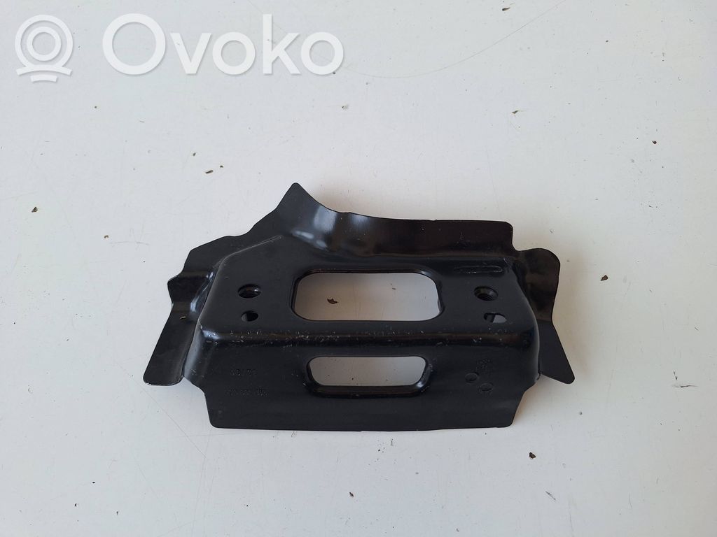 Volkswagen T-Roc Engine mount bracket 