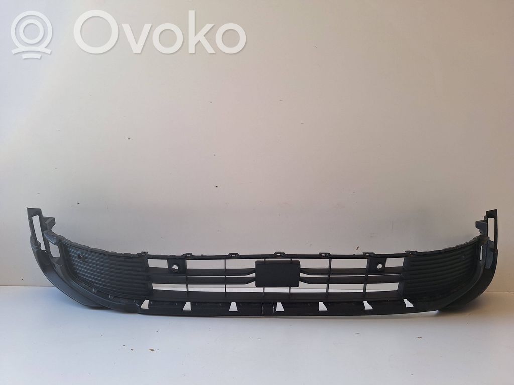 Ford Explorer VI Front bumper 