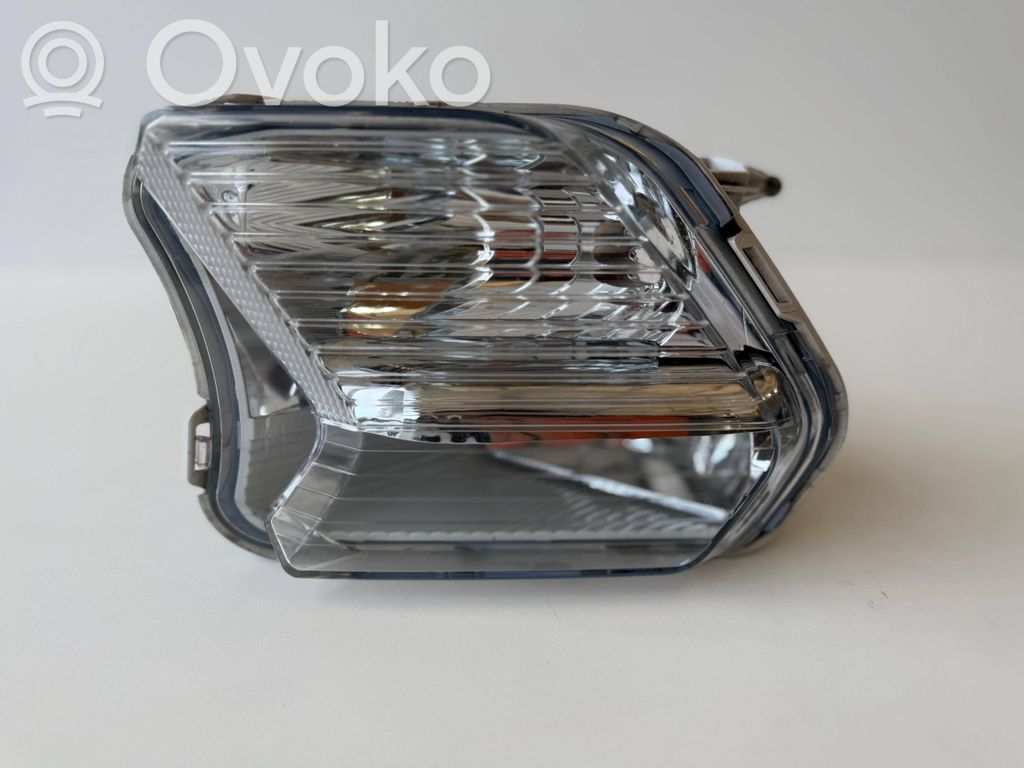 Ford Kuga II Etu-/Ajovalo 