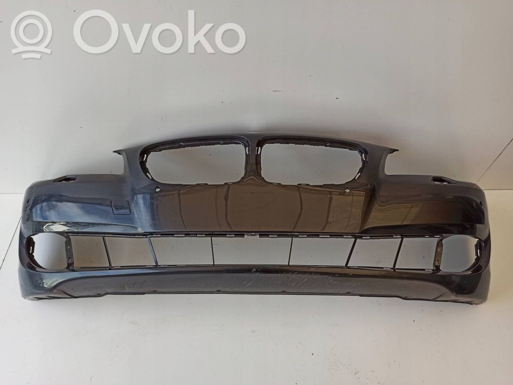 BMW 5 F10 F11 Zderzak przedni 