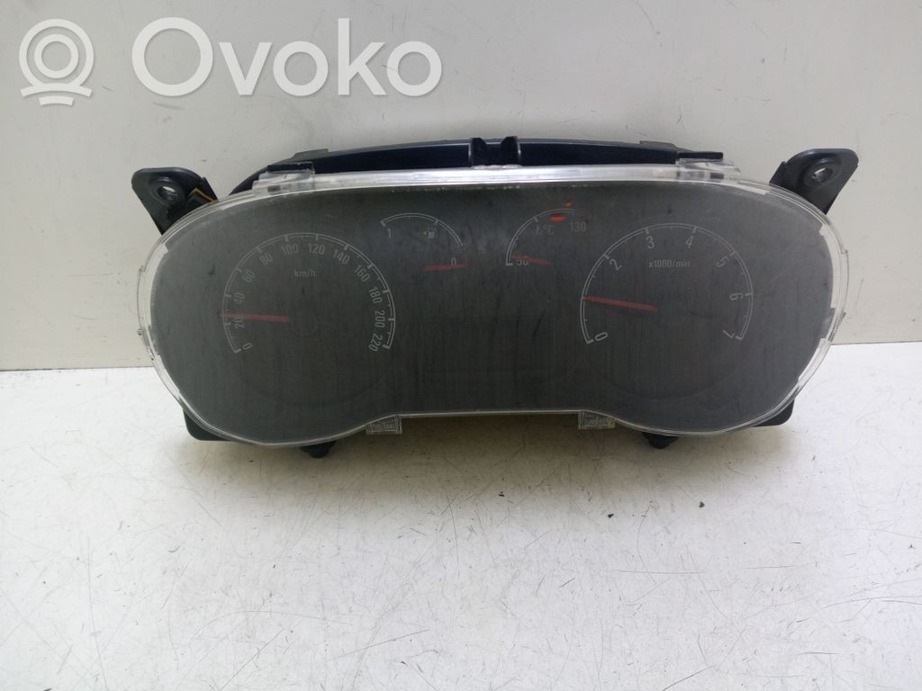 Opel Combo D Speedometer (instrument cluster) 