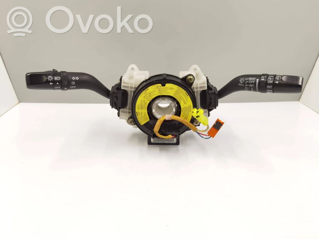 Mazda 6 Wiper turn signal indicator stalk/switch 