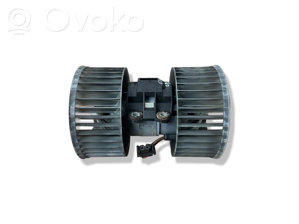 Mazā radiatora ventilators   64113453729