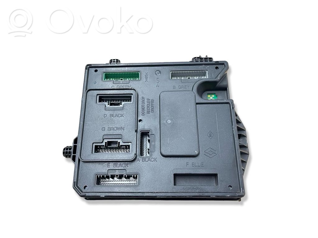 Renault Megane III Comfort/convenience module 
