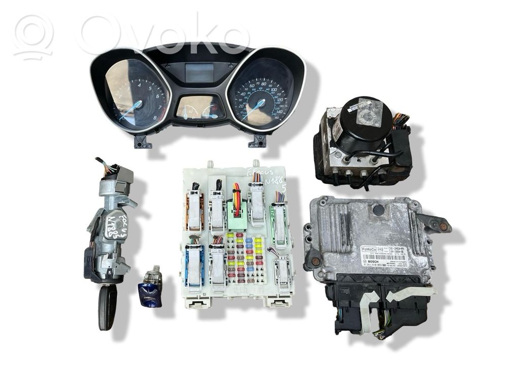Engine ECU kit and lock set   0261S10853,CV6112A650AMH