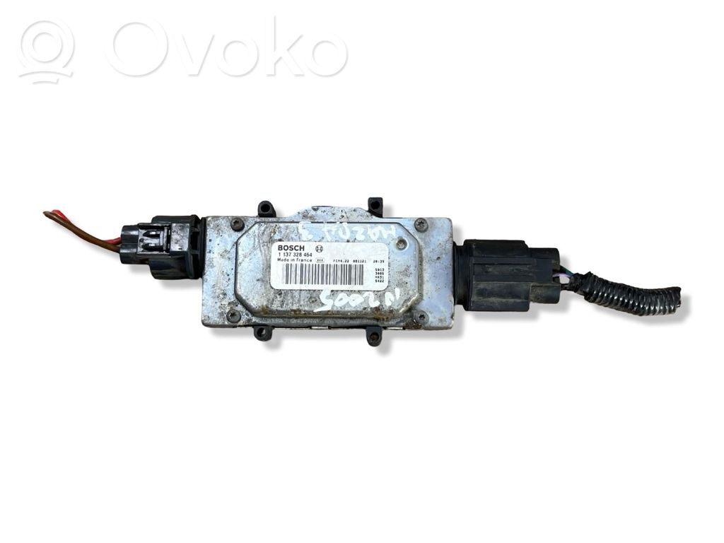 Mazda 3 II Coolant fan relay 