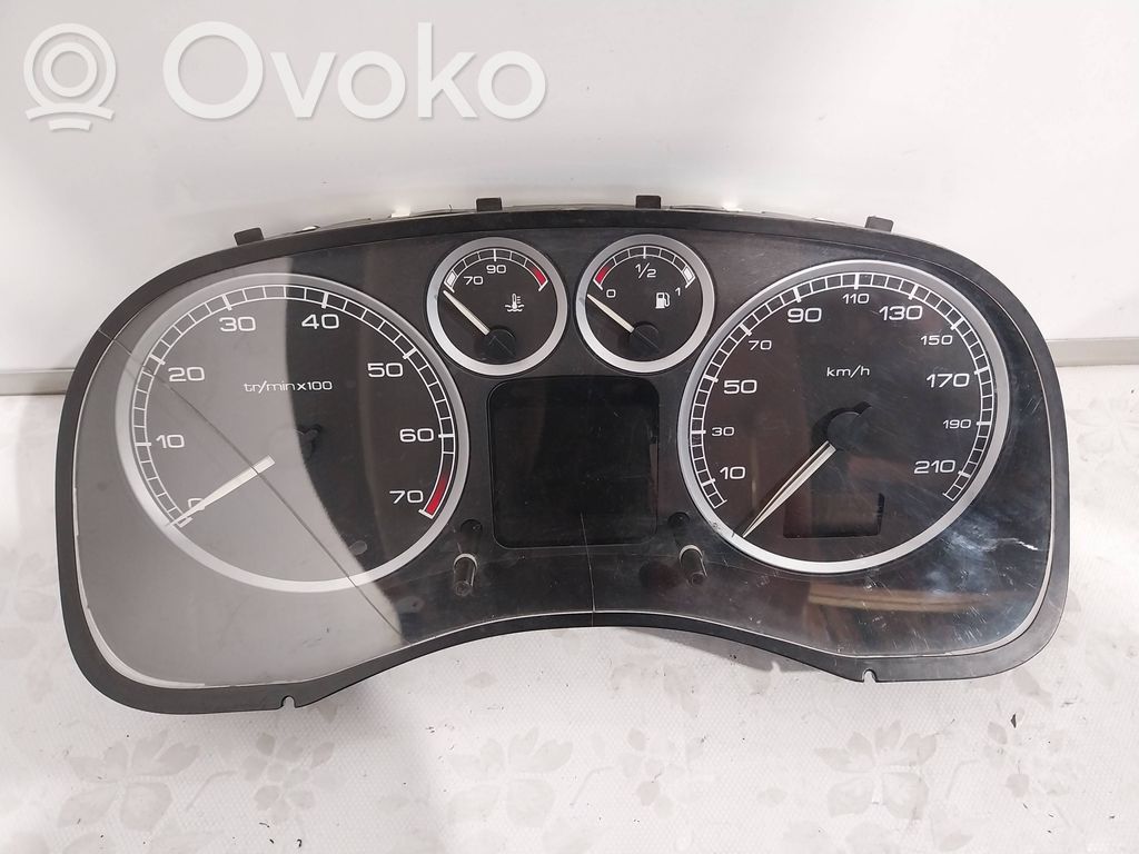 Peugeot 307 Speedometer (instrument cluster) 