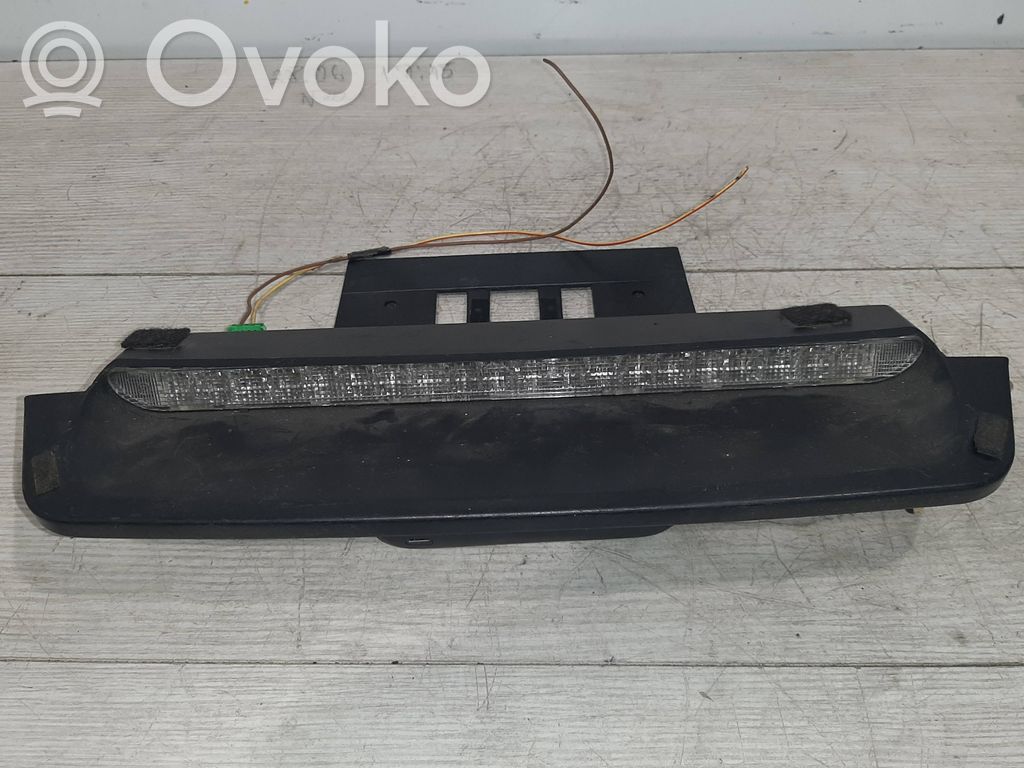 Volvo S80 Third/center stoplight 