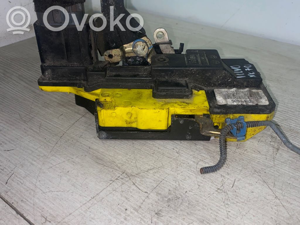 Volvo XC70 Rear door lock 