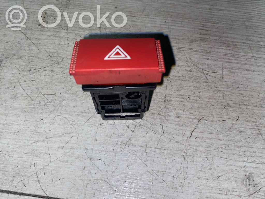 Hyundai Getz Hazard light switch 
