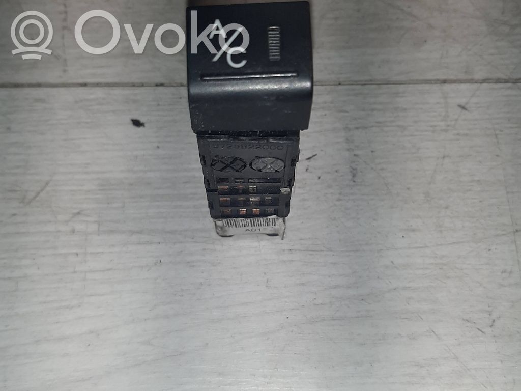 Hyundai Getz Air conditioning (A/C) switch 