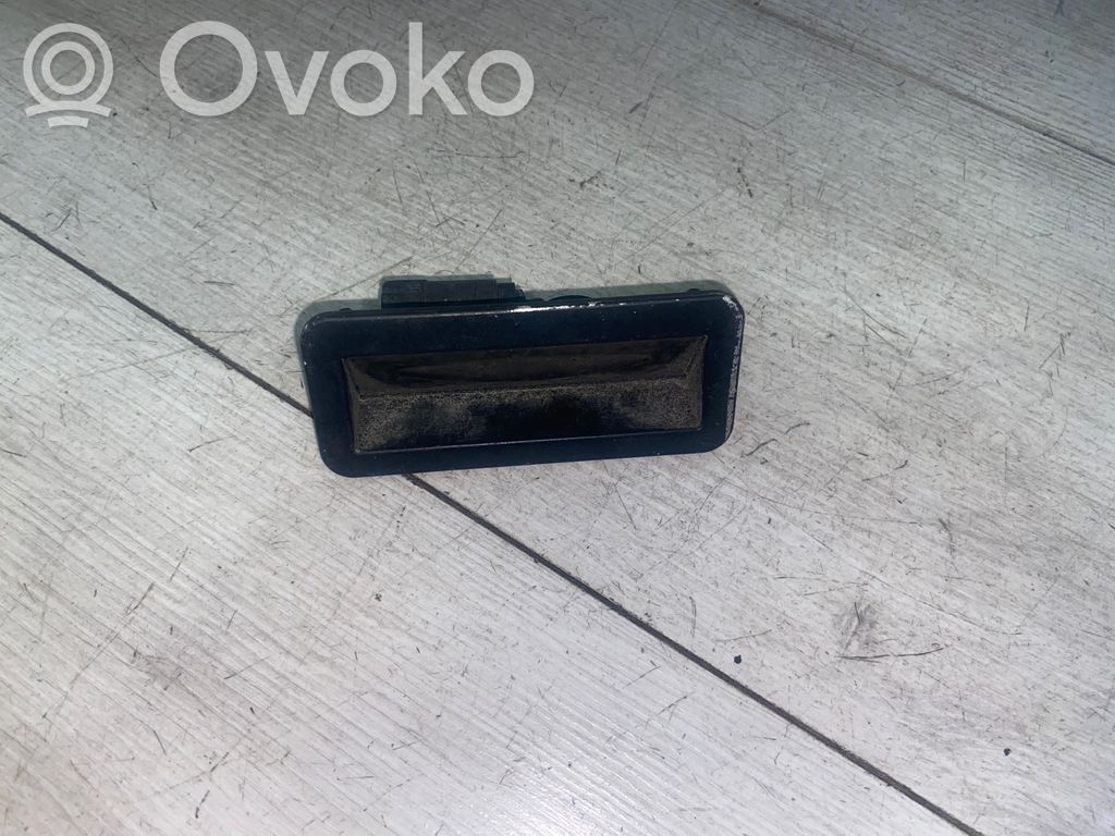 Ford Focus Tailgate opening switch 