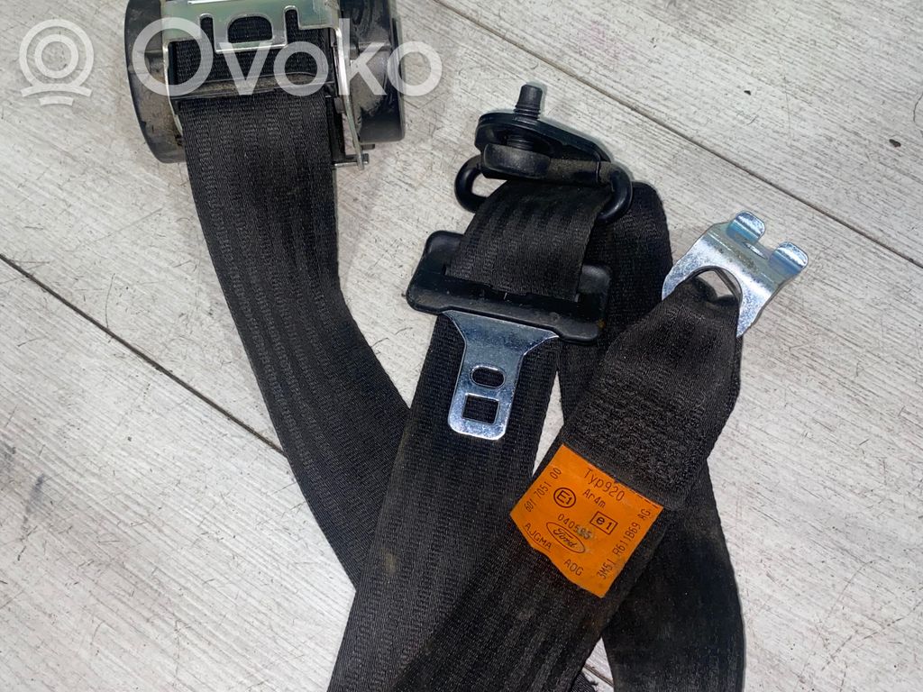 Ford Focus C-MAX Rear seatbelt 