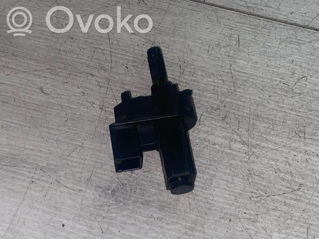 Ford Focus Brake pedal sensor switch 