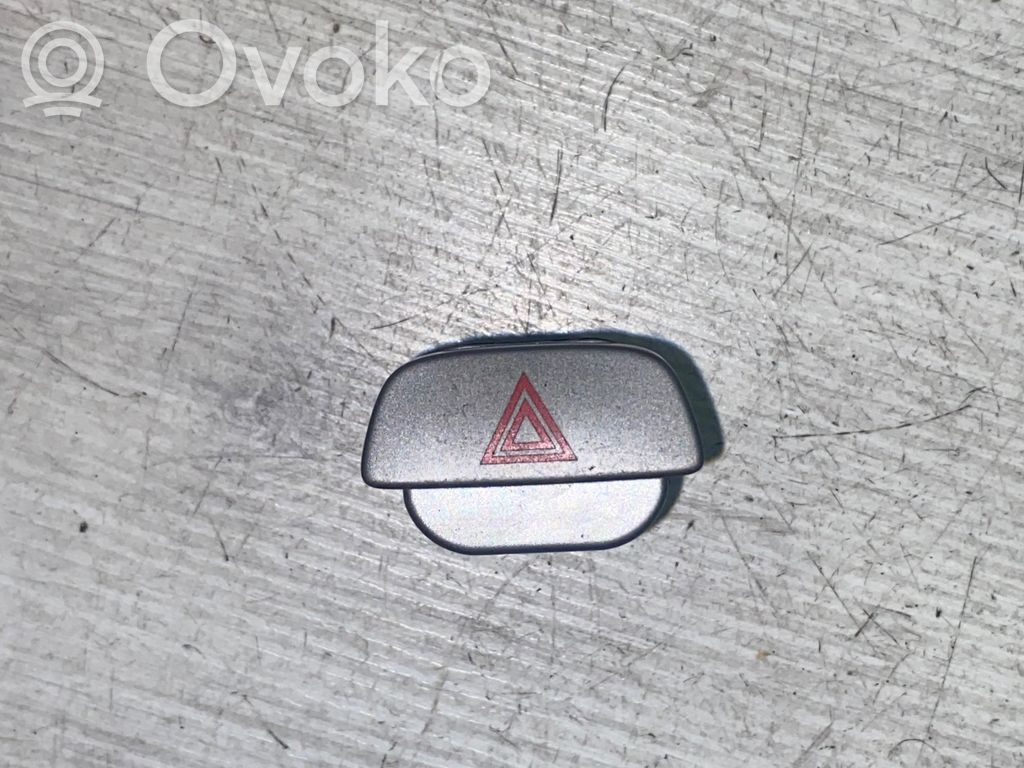 Ford Focus Hazard light switch 