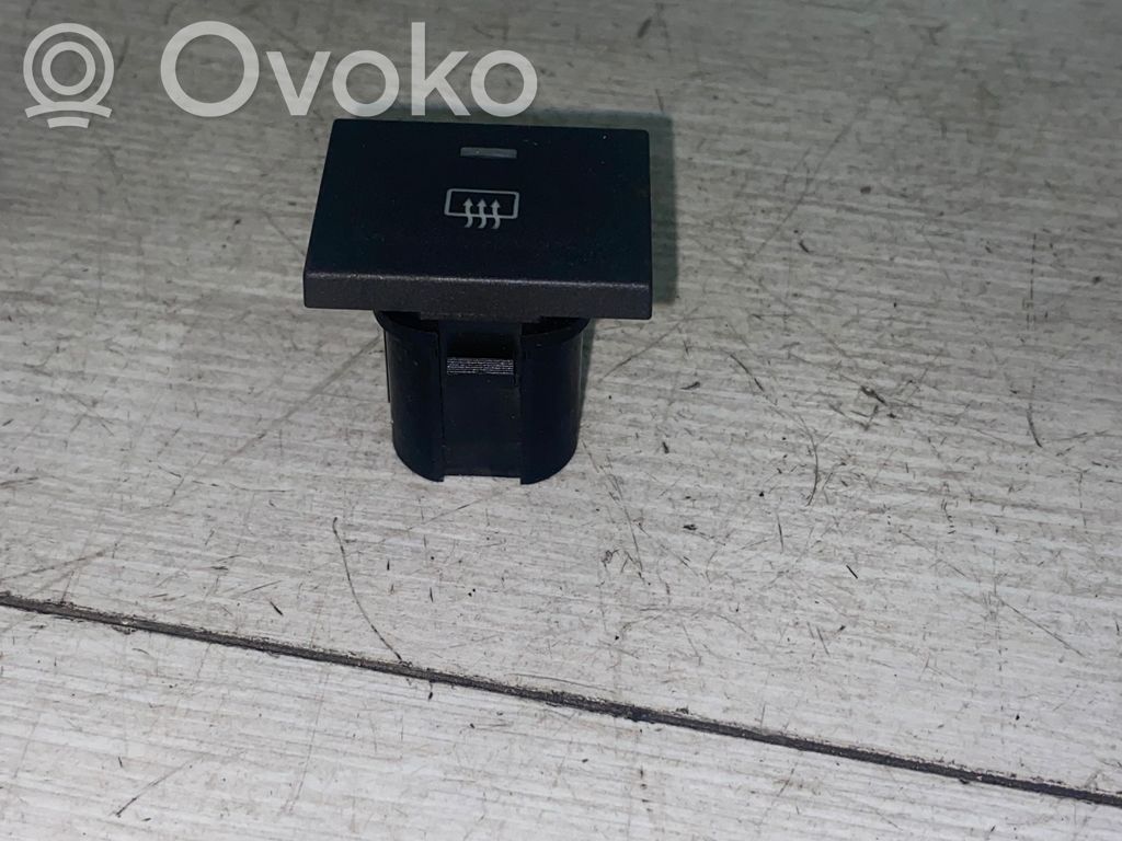 Ford Focus C-MAX Windscreen/window heater switch 