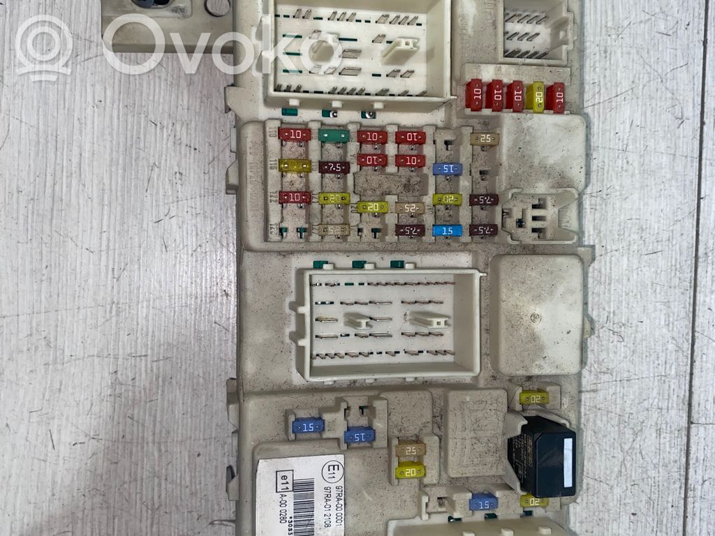 Ford Focus Drošinātāju kaste (komplekts) 