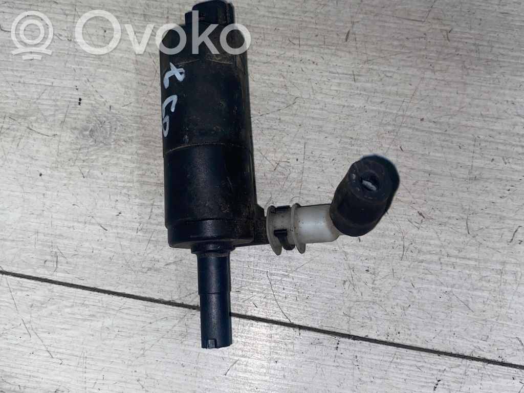 Ford Focus Headlight washer pump 