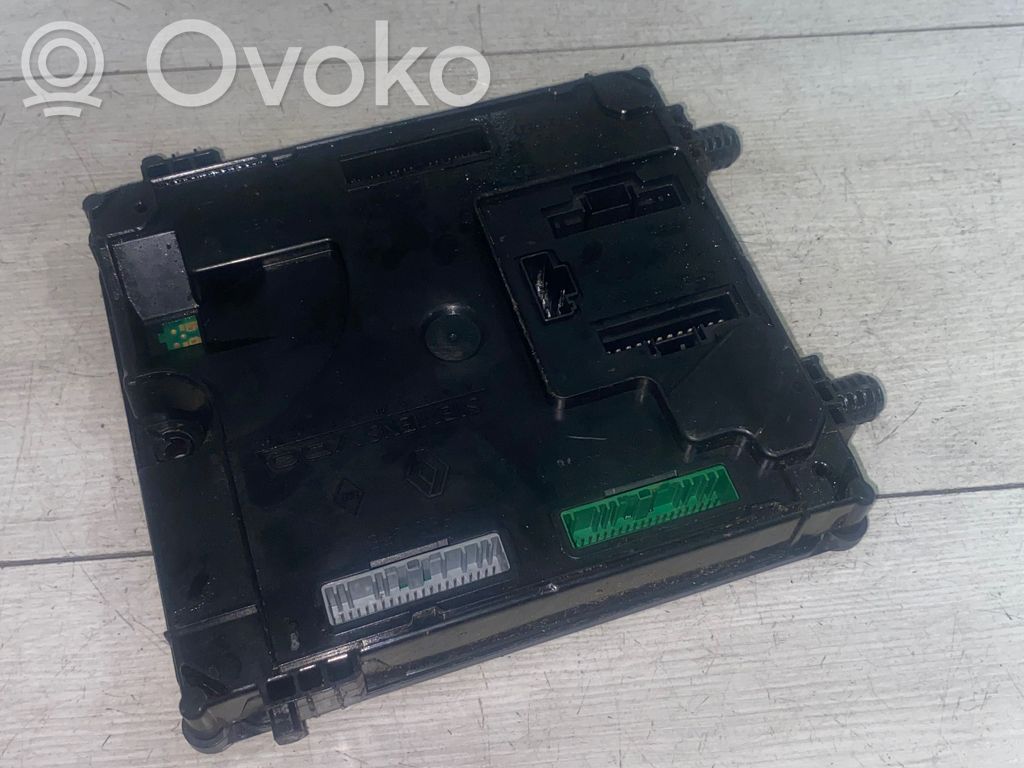 Renault Laguna III Engine control unit/module 
