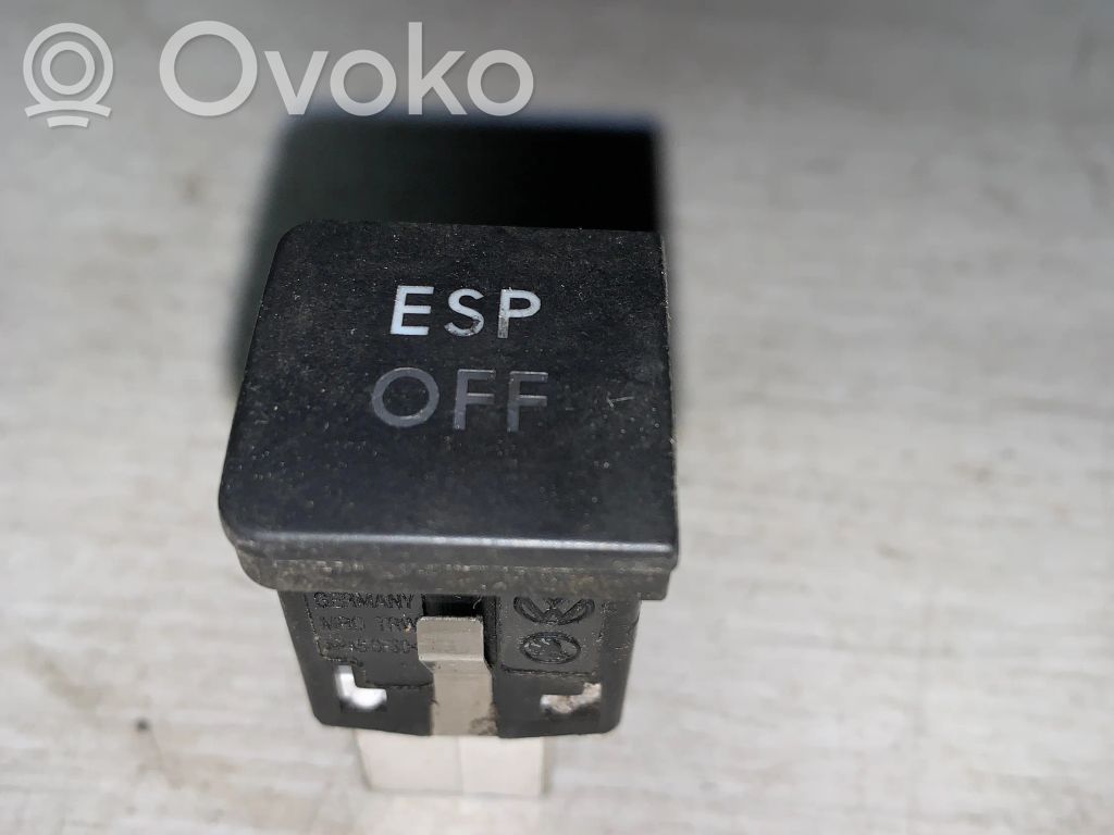Volkswagen Golf V ESP (stability program) switch 