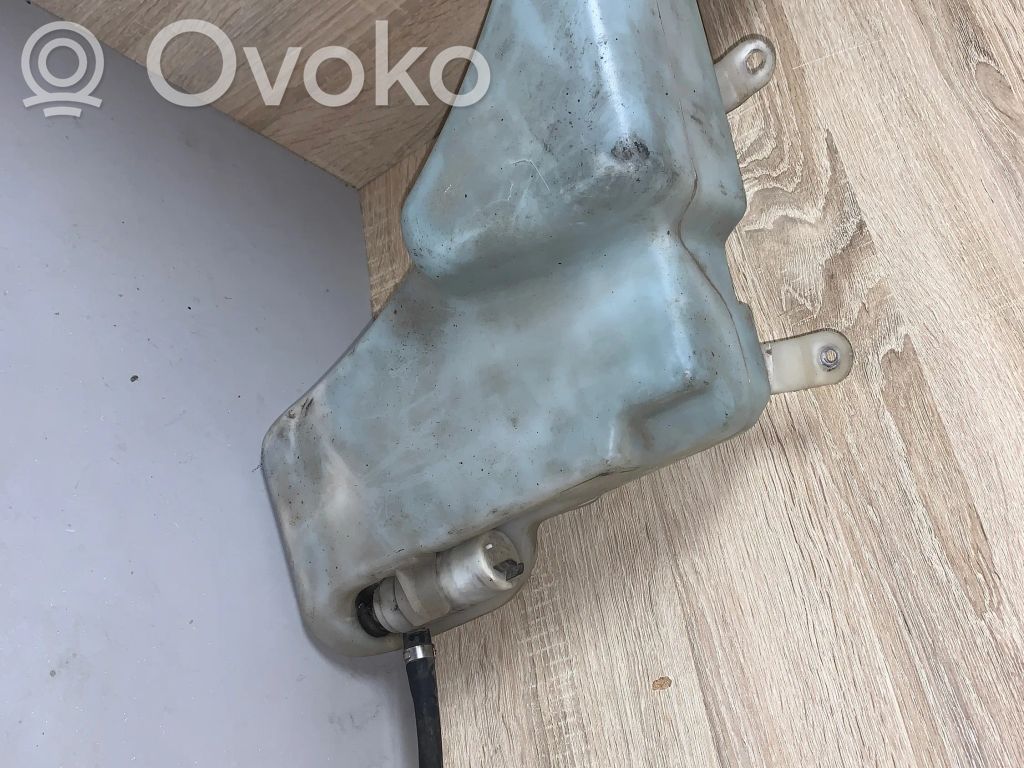 Audi A8 S8 D2 4D Langų skysčio bakelis 