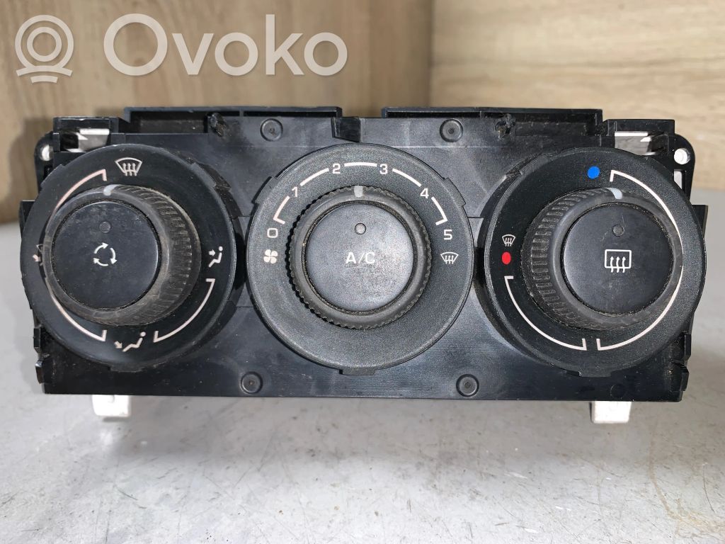 Peugeot 308 Climate control unit 