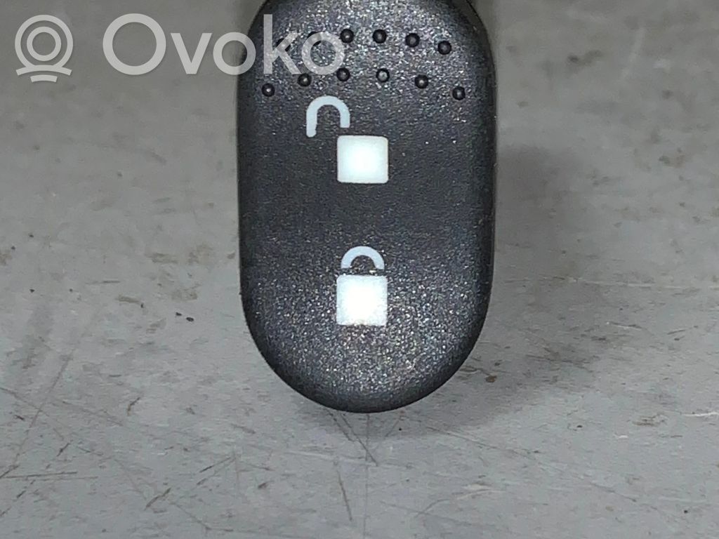 Ford Focus Central locking switch button 