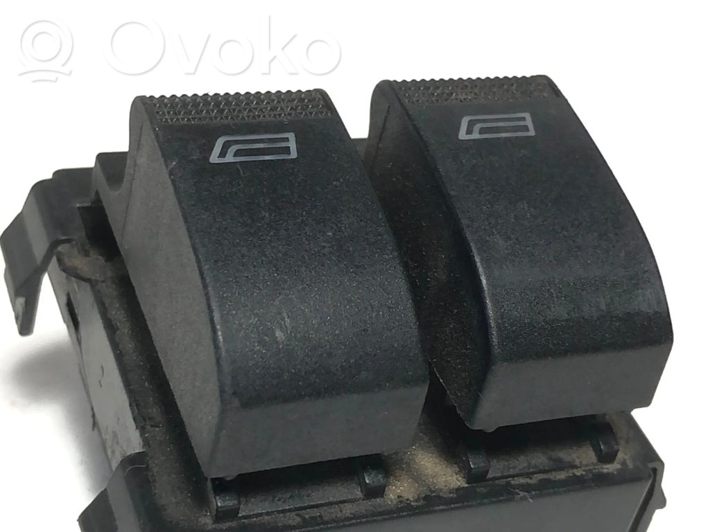 Audi A3 S3 8L Electric window control switch 