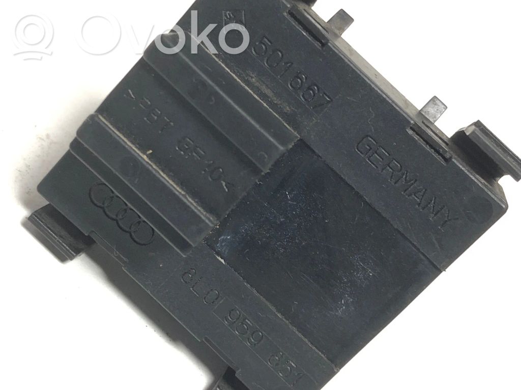 Audi A3 S3 8L Electric window control switch 
