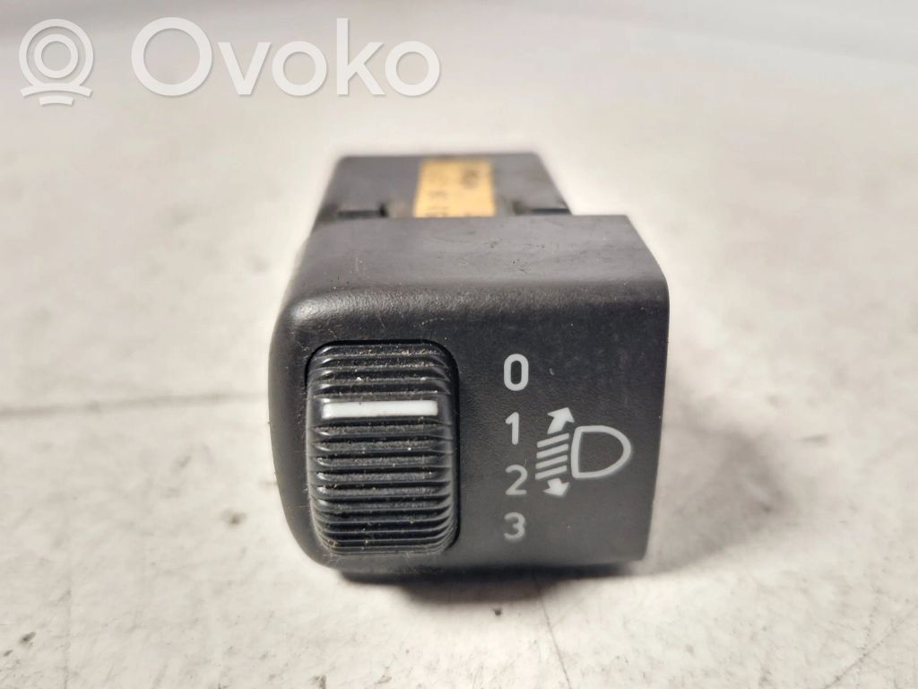 Saab 9-3 Ver1 Headlight level height control switch 