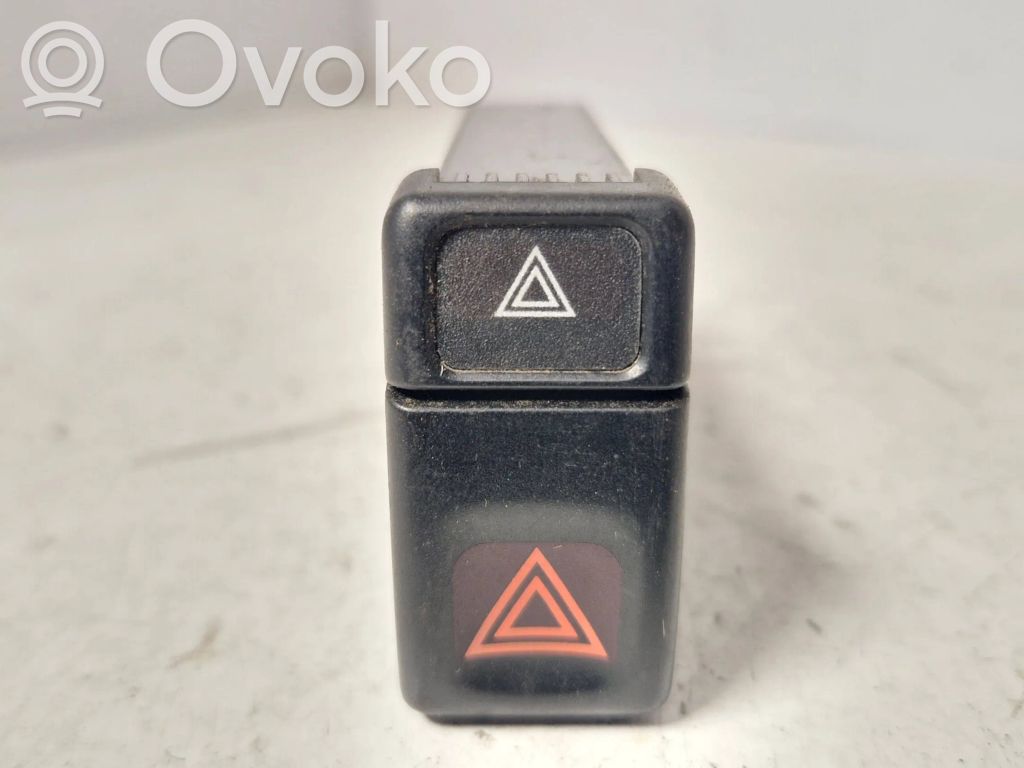 Volvo 850 Hazard light switch 