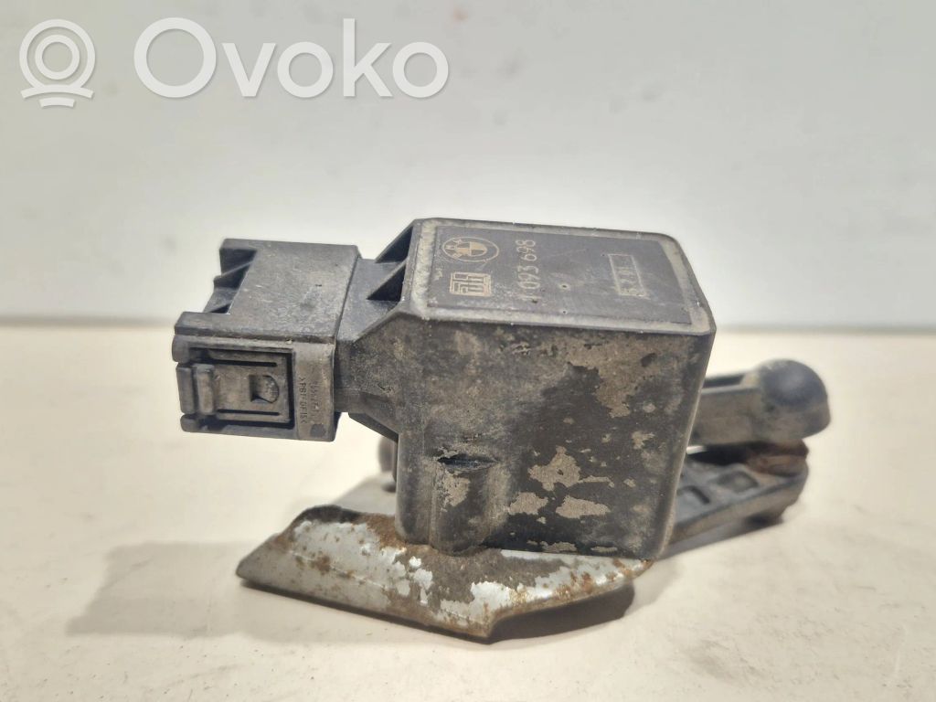 BMW 5 E39 Headlight/headlamp level sensor 