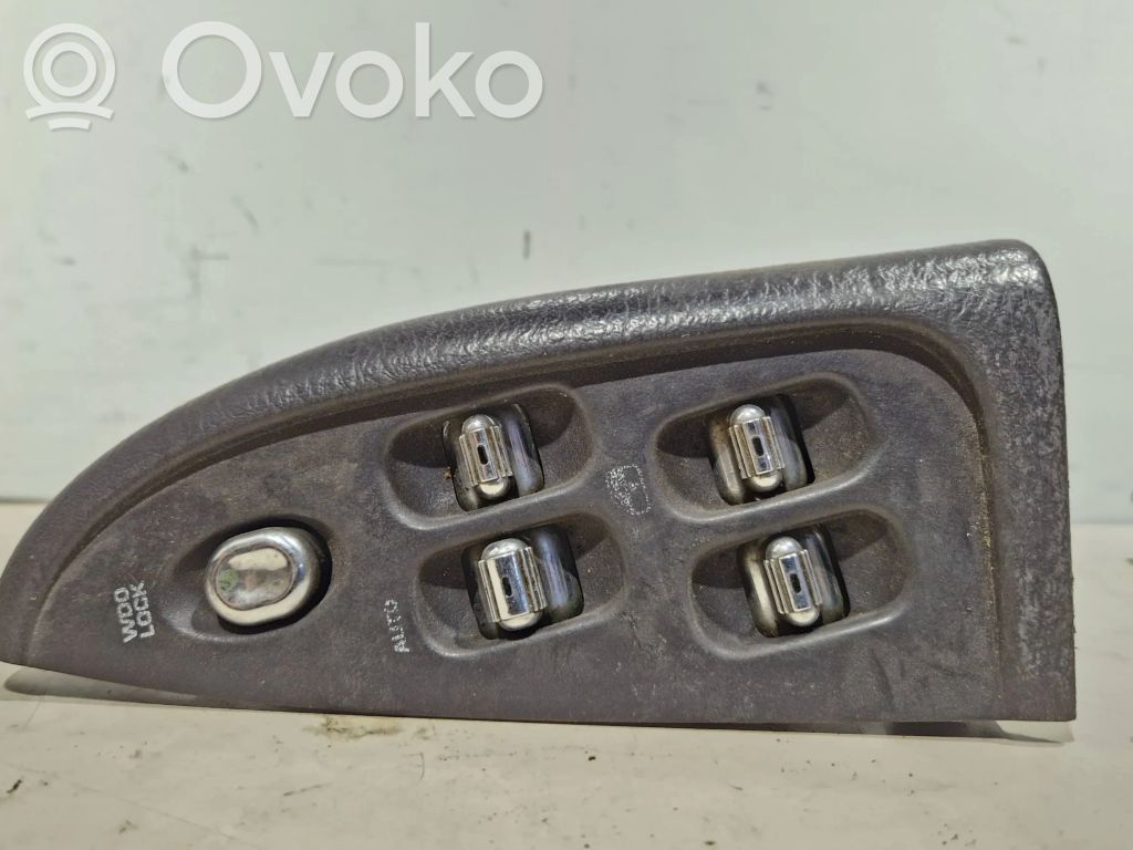 Electric window control switch   39754D