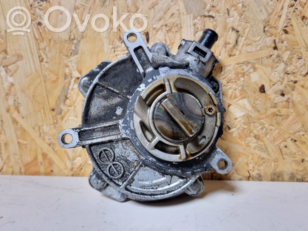 Audi A6 S6 C6 4F Bomba de vacío 