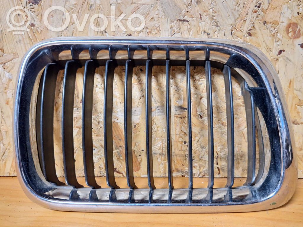 BMW 3 E36 Front grill 