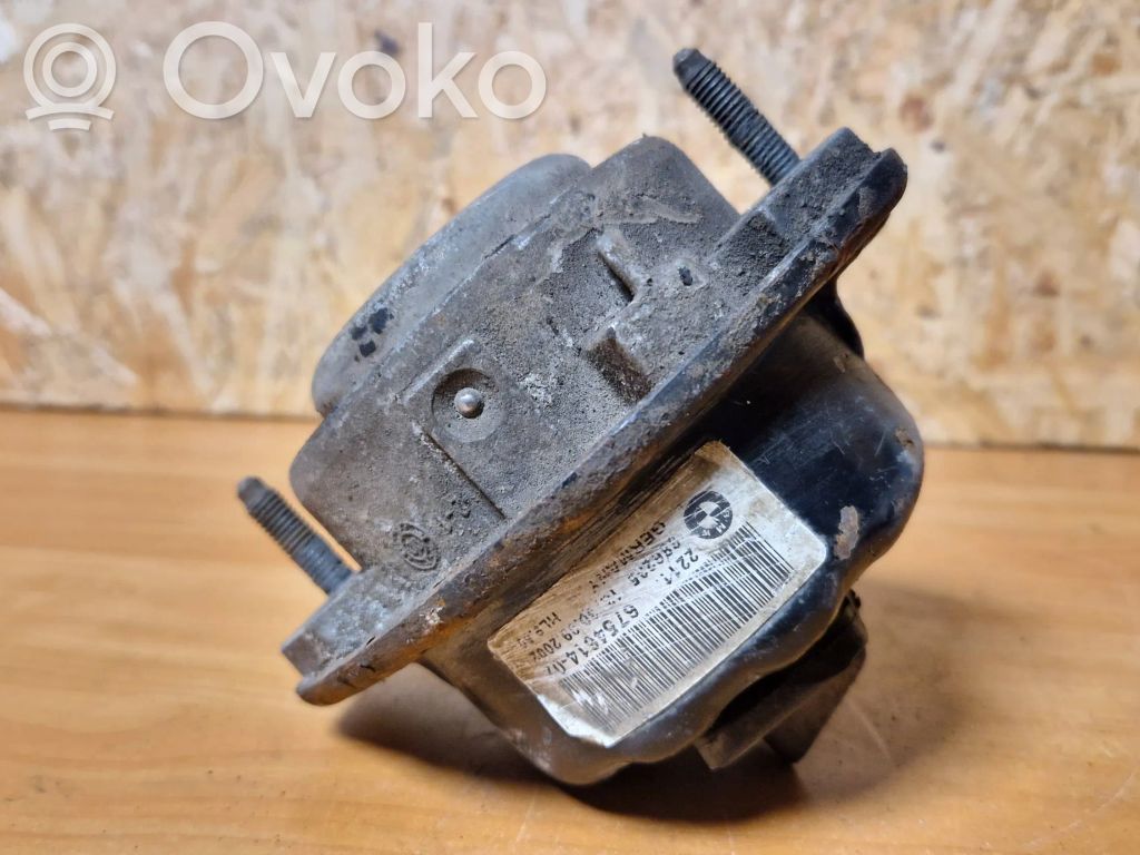 BMW 7 E65 E66 Engine mount bracket 