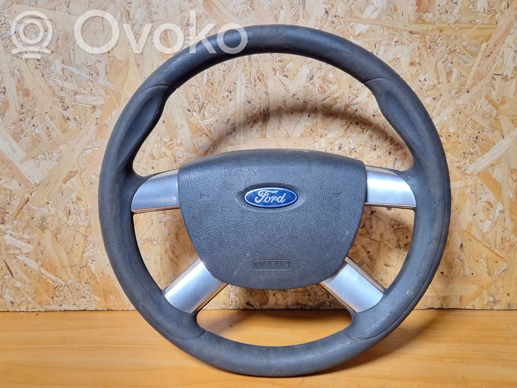 Ford Focus Stūre 