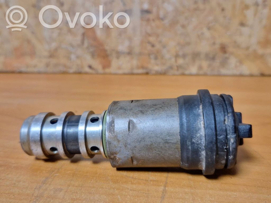 BMW 7 E65 E66 Paskirstymo velenėlio adaptacijos vožtuvas (vanos vožtuvas) 