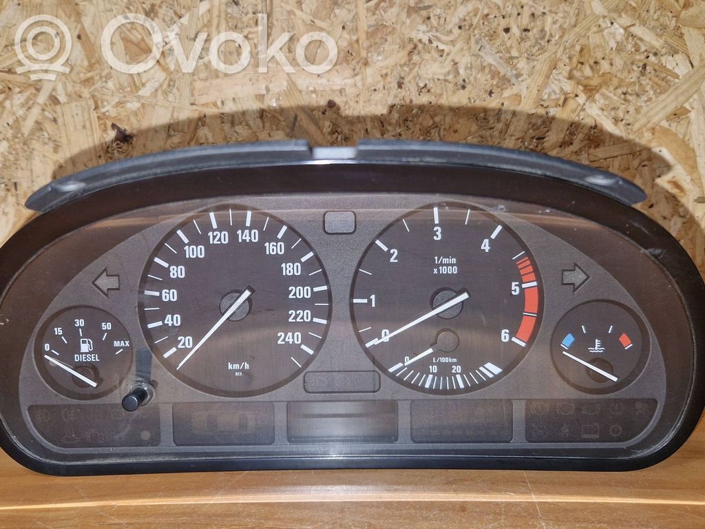 BMW 5 E39 Speedometer (instrument cluster) 