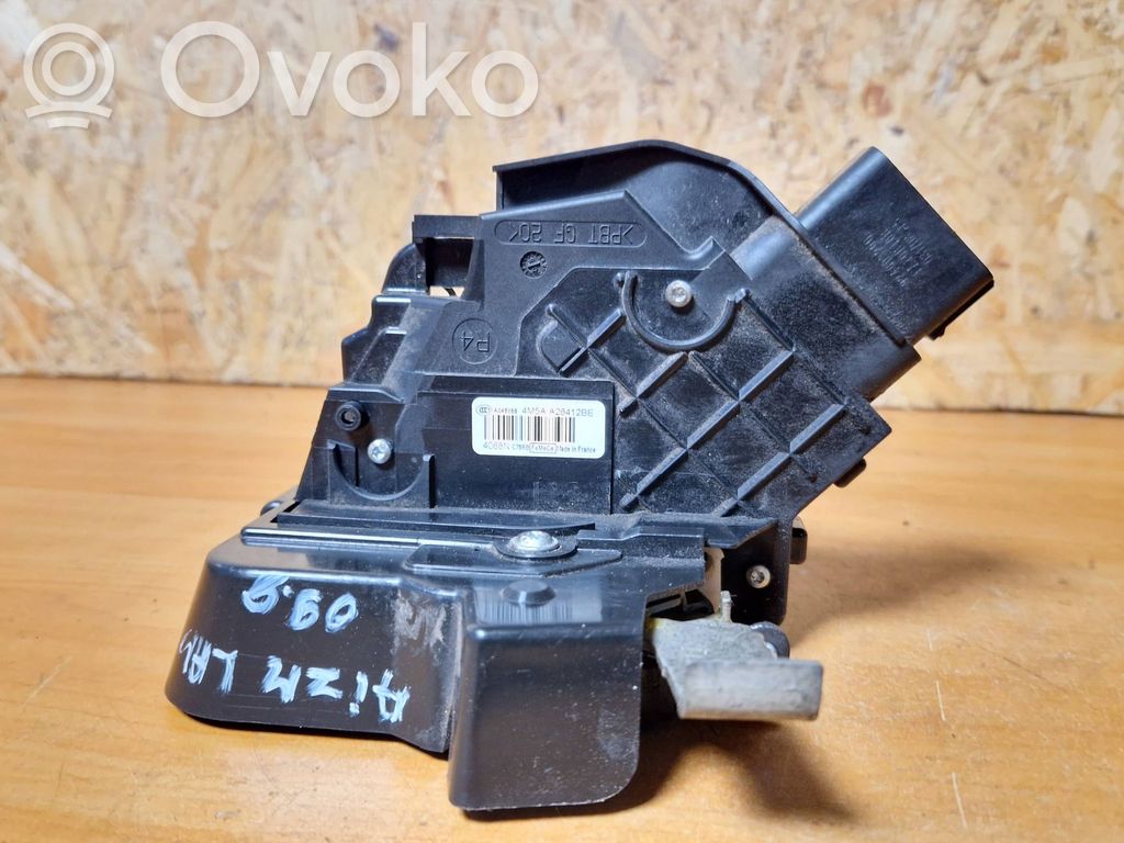 Ford Focus Aizmugurē slēdzene 